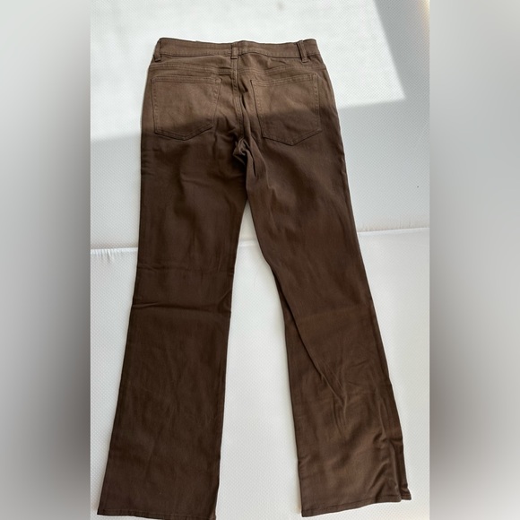 Jeans - Picture 2 of 3